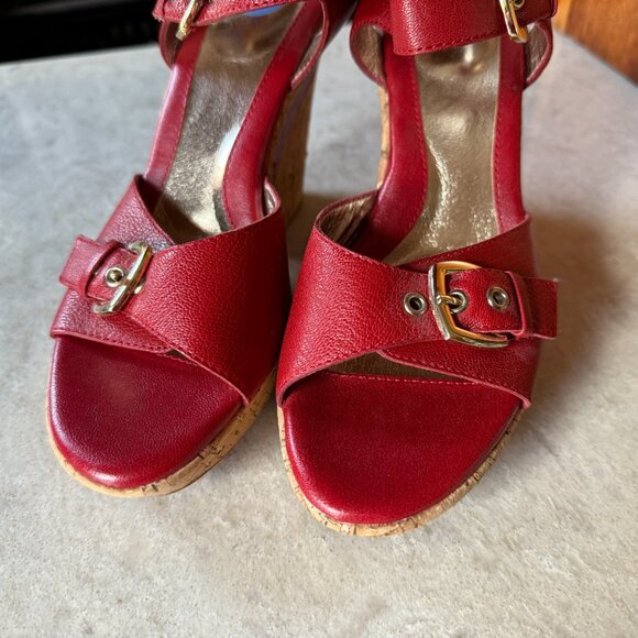 Sofft Red Wedge Sandals * Size 7.5 * EUC - Picture 4 of 8
